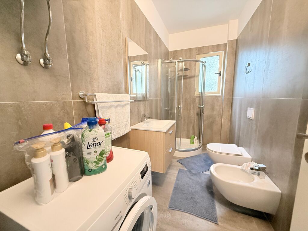 Apartment 2+1 for rent - Lungomare, Vlore.
