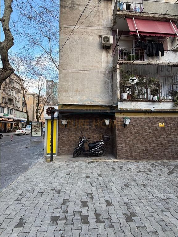 Vendita, Spazio Commerciale, Myslym Shyri, Tirana