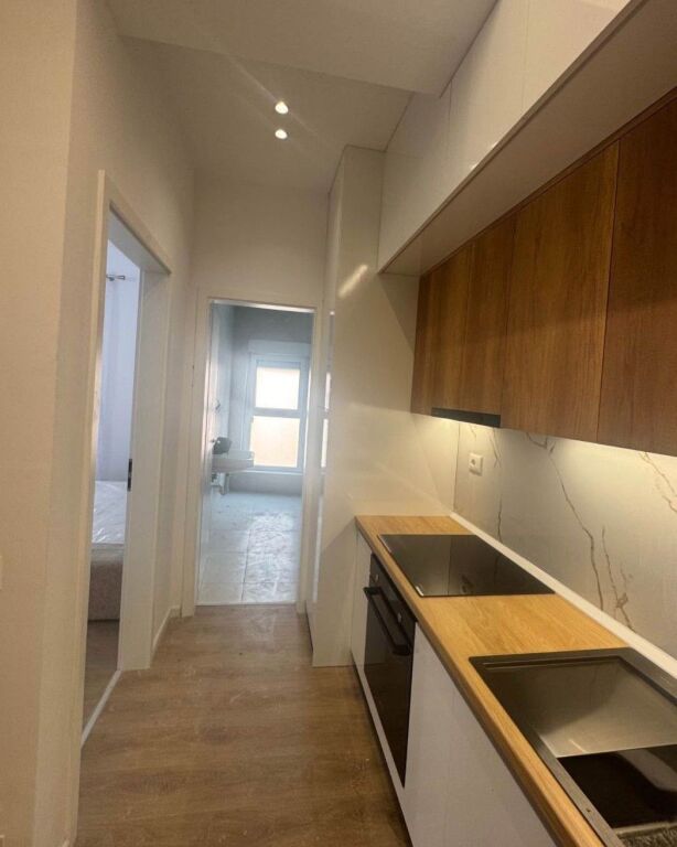 🏡 Jepet me qera 1+1 te kompleksi Kadiu ne Ali Demi📍