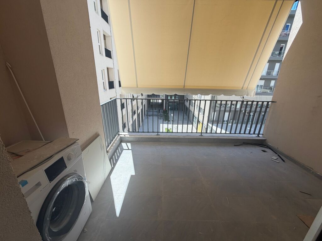 1+1,furnished at the E88 buildings, Laprake, 500 thousand lek