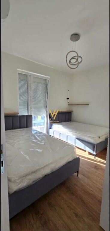 JEPET APARTAMENT 2+1+2+BLK ME QERA TE UNIVERS CITY 60.000 LEKE