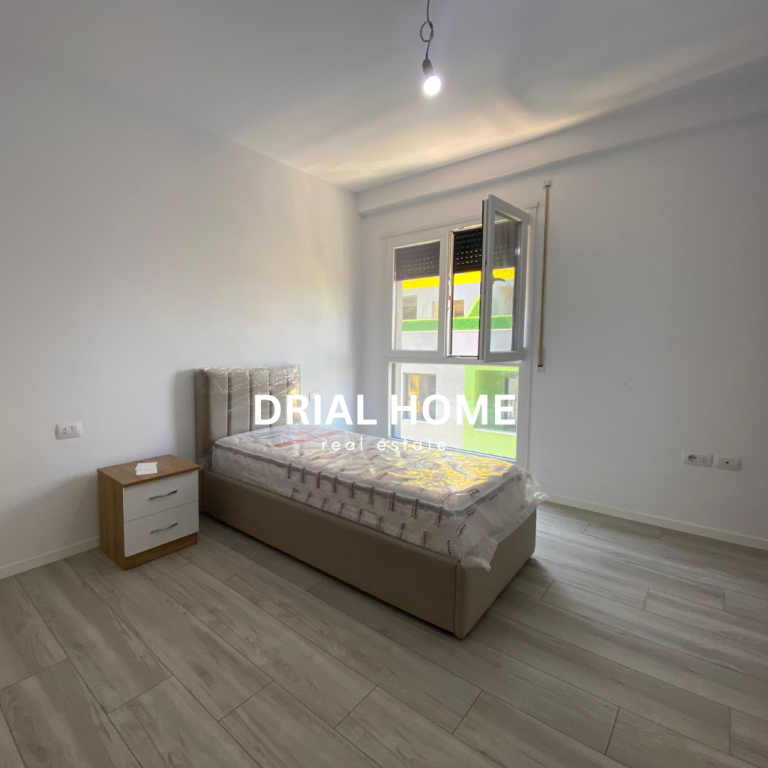 Apartament me qera 2+1, Splash Color