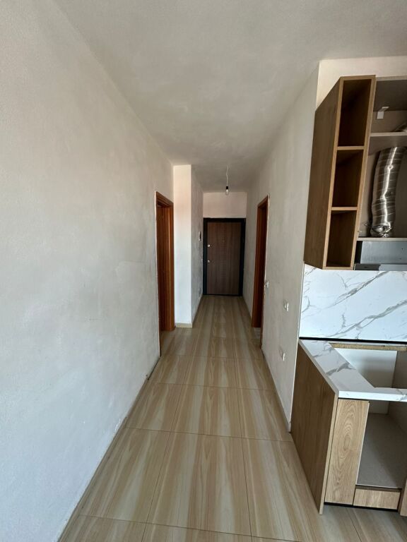 Apartament me qera 2+1+ballkon