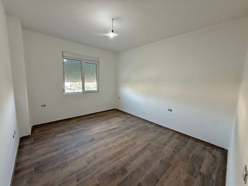 📣 SHITET Apartament 1+1 📍 Prane Nenstacionit Elektrik 🛣️ Rruga "Siri Kodra" ✨