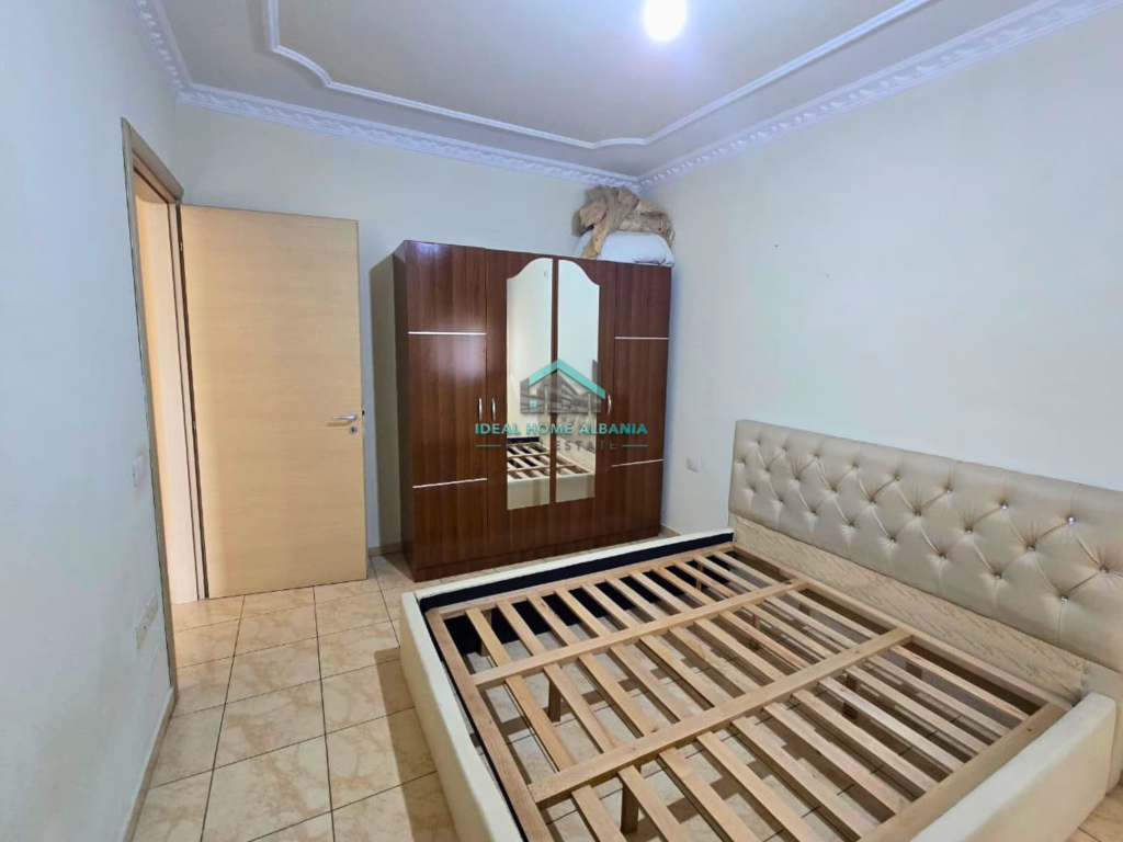 Apartament 1+1 me Qera - Transballkanike, Vlorë