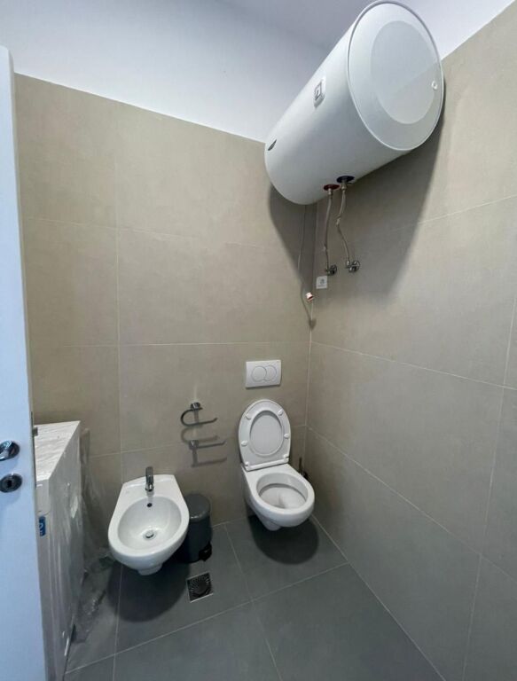 Qera | Apartament 1 + 1 | Fresku | 400 €/muaj
