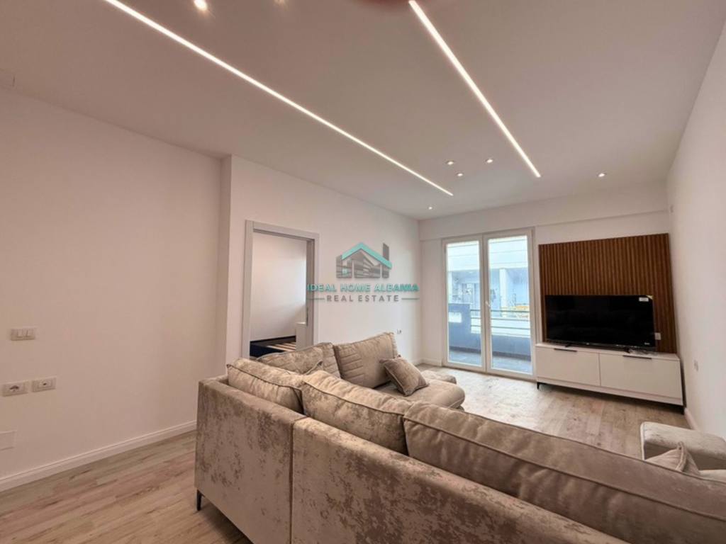 Apartament 1+1 në shitje – Zona e Zjarrfikses, Vlorë