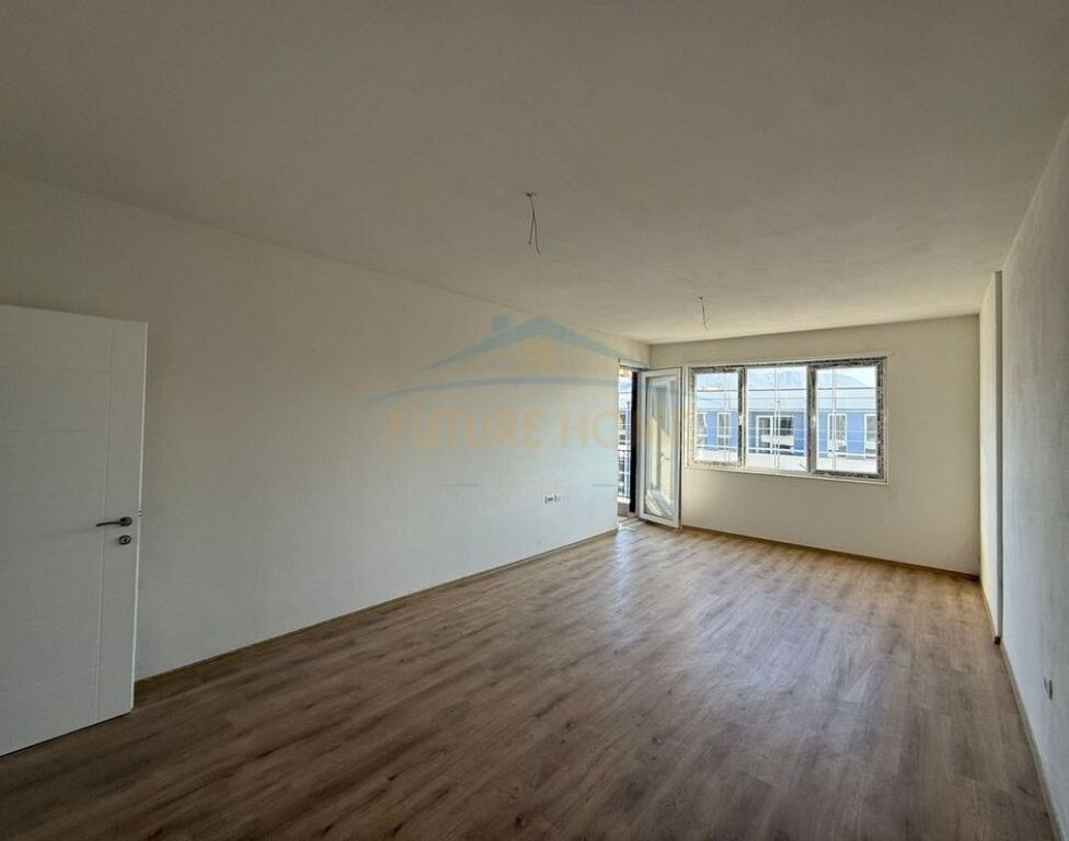 Shitet , Apartament 2+1 , Univers City , Tirane