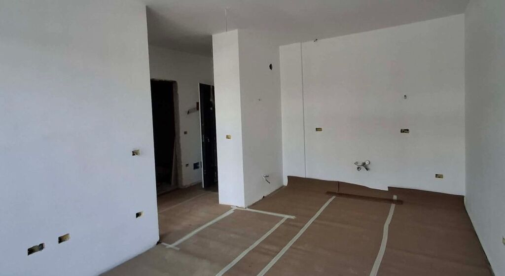 🏡 Apartment 1+1 + Parking Space for Sale – Univers City