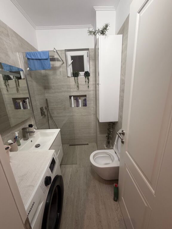 Shitet Apartment 2+1+2 +verande