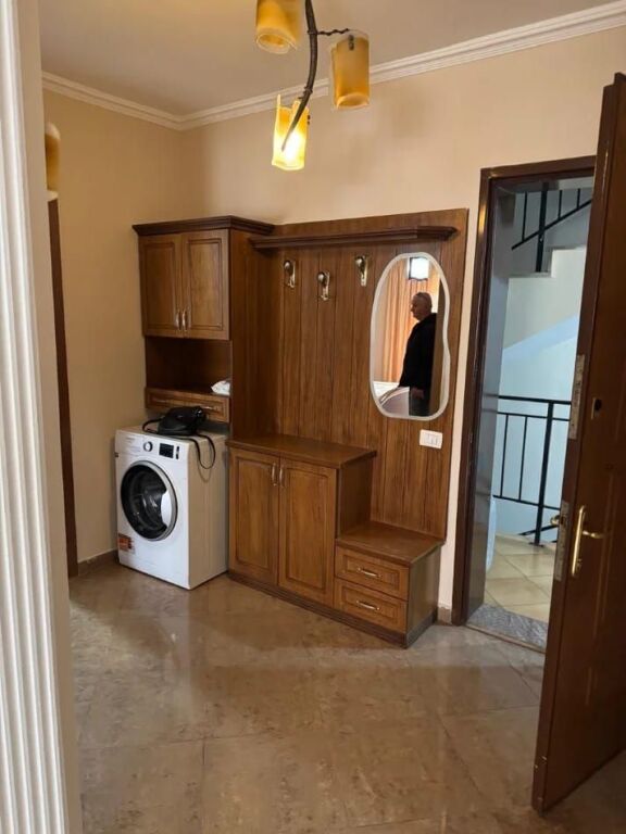 Affitto | Apartament 1 + 1 | Tirana e Re | 600 €/mese