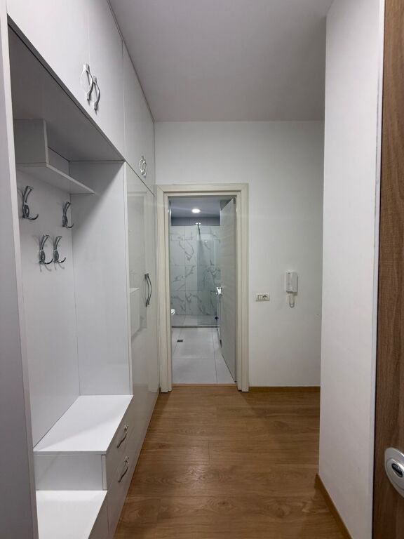 Jepet me qira 2+1+2 DON BOSKO 750€