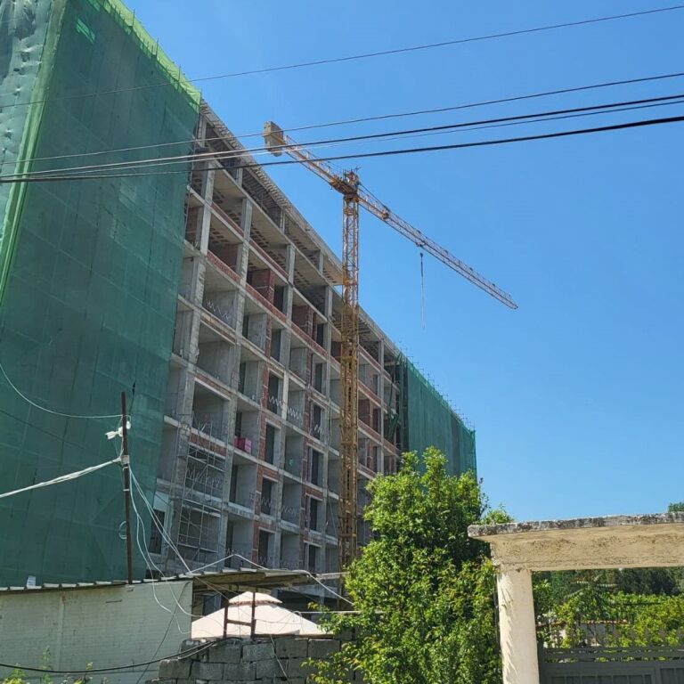 🏡 Shitet Apartament 2+1+2 – Bulevardi i Ri ✨
