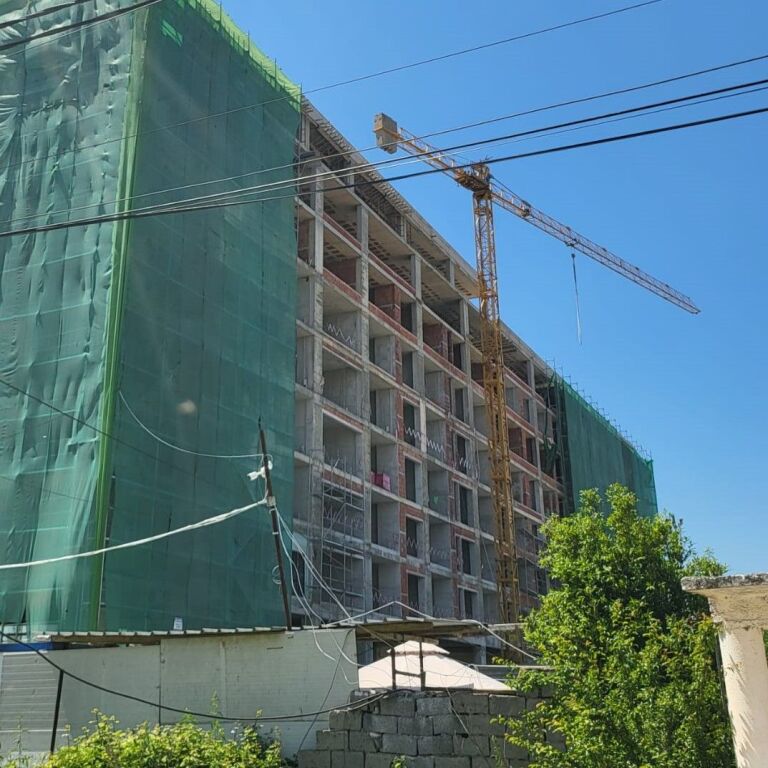 🏡 Shitet Apartament 2+1+2 – Bulevardi i Ri ✨