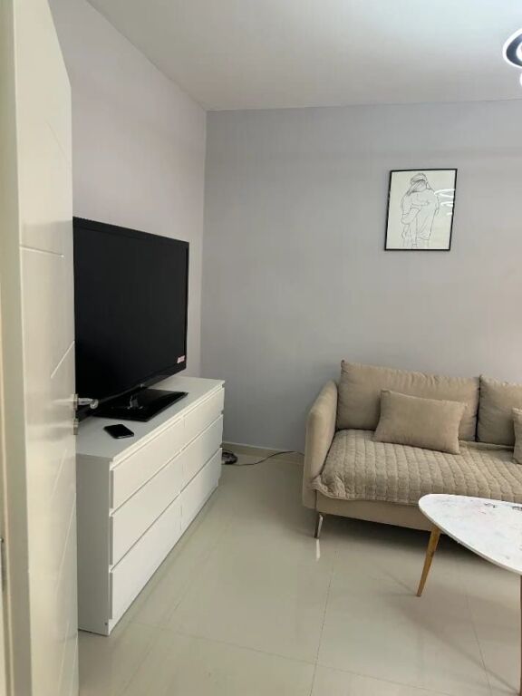 Affittasi Appartamento 1+1+1 con Balcone