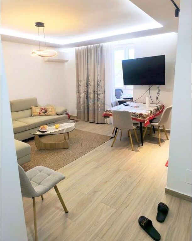 Shitet, Apartament 2+1, Brryli