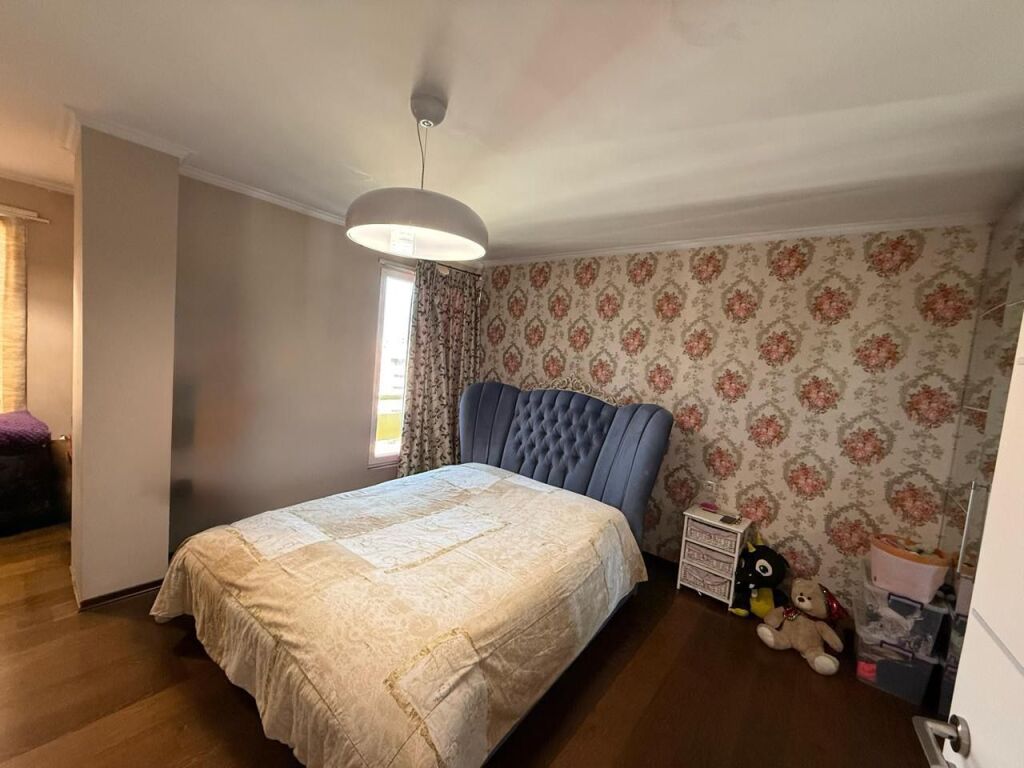 Shitet Apartament 2+1 , Pallati me Shigjeta