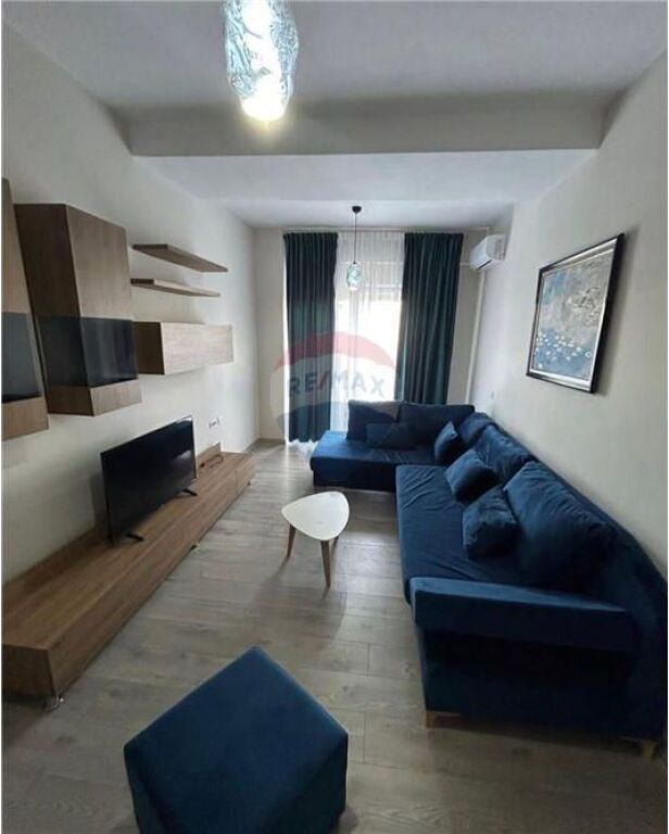 Apartment 1+1 for rent in Xhamllik