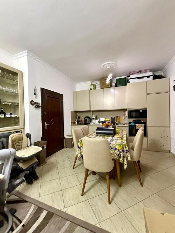 Apartament 1+1 në shitje - Kombinat