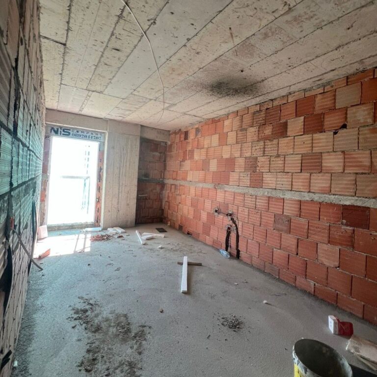 🏡 🔥 OPPORTUNITY – Apartment 2+1+2 for Sale 🔥  📍 Rrethi i Klanit