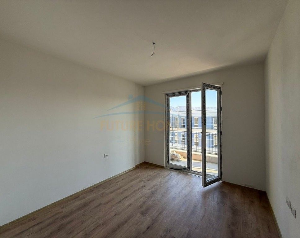 Shitet , Apartament 2+1 , Univers City , Tirane