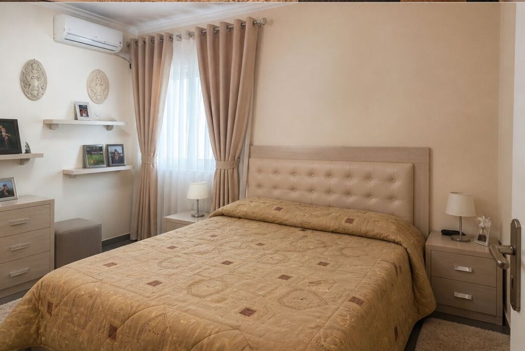 Rruga e Durresit, jepet me qera apartament 1+1.