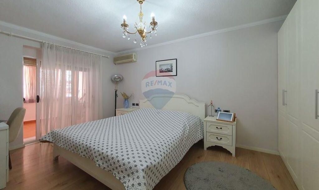 Apartament 2+1- Për Qira - Myslym Shyri, Tiranë  ID: 530221052-2037