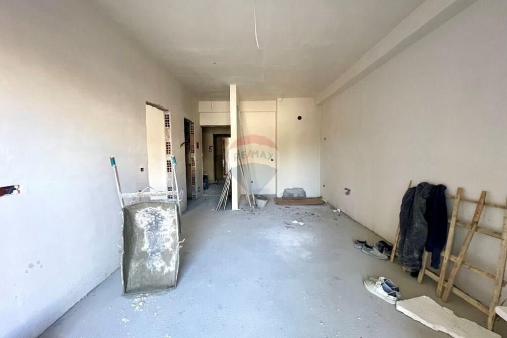 Appartamento 1+1 in vendita vicino alla Farmacia 10, QSUT, Tirana 🏡