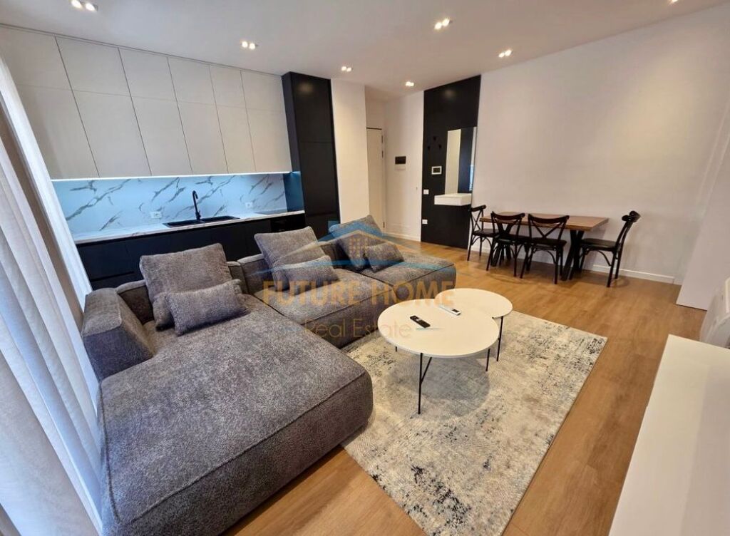 Qera, Apartament 1+1 Kompleksi Delijorgji !