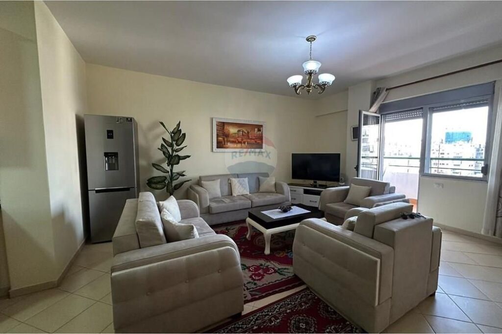 APARTAMENT 2+1 PER QIRA SELVIA