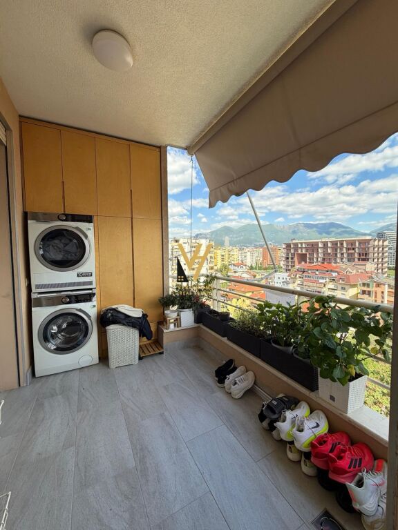 SHITET APARTAMENT 3+1+BLK TE KIKA 1, KOMUNA E PARISIT 367.000 EURO