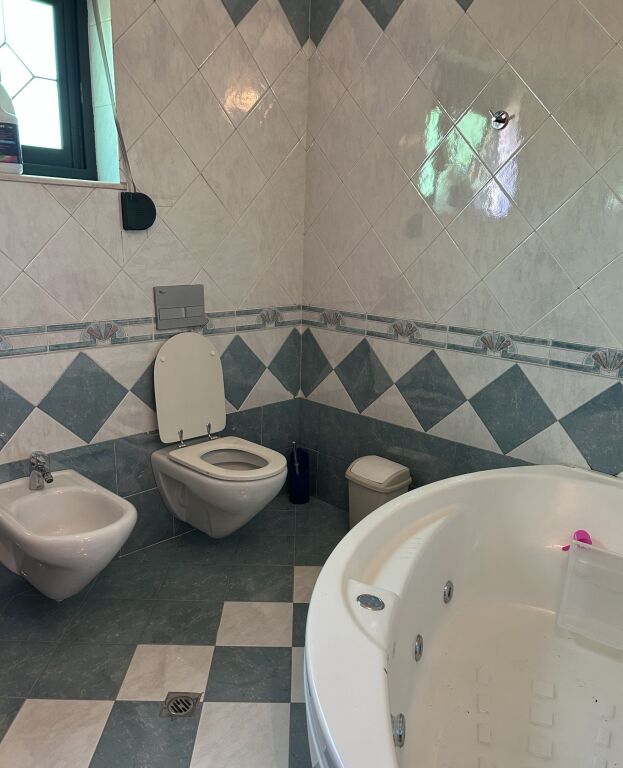 Qera | Apartament 2 + 1 | Embassy of the United States | 800 €/muaj