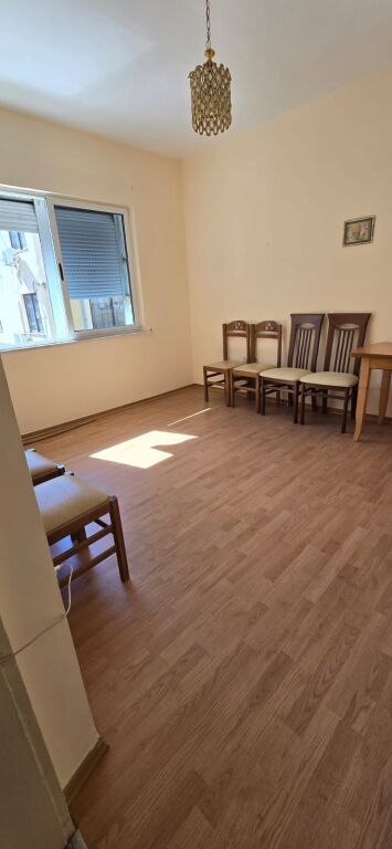 Appartamento 2+1 in Vendita a Myslym Shyri, Vicino all'ex Esposizione (ID 4129566)