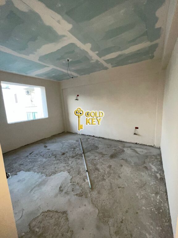 🏡 APPARTAMENTO 2+1 IN VENDITA IN CENTRO, VICINO A BLUE STAR – DURRËS