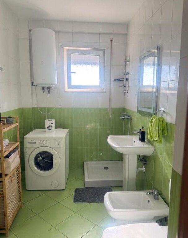Shitet Apartament 2+1+depo Kompleksi Gener 2