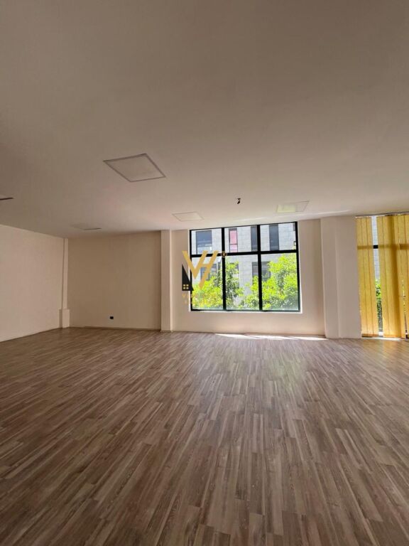 THREE-STOREY VILLA FOR SALE NEAR THE ZOOLOGICAL GARDEN 1,000,000 EURO