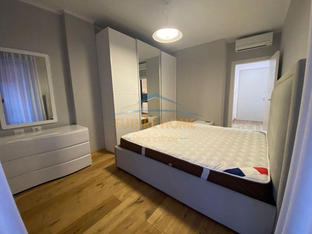 Rent,Apartment,Ring Center !