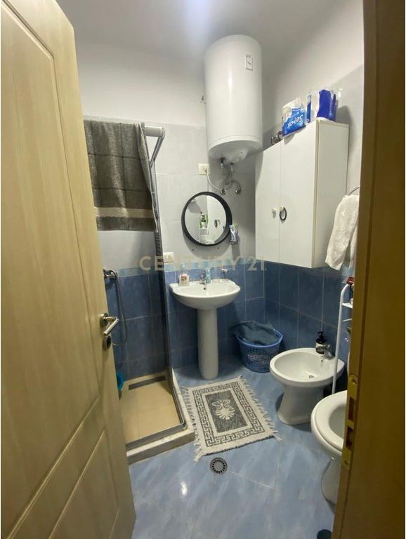 RESTORANT FRESKU, SHESIM APARTAMENT 2+1 ME VERANDE 130,000 €