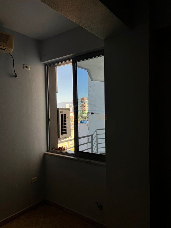 Qera, Apartament 2+1+2, Rruga e Kavajes