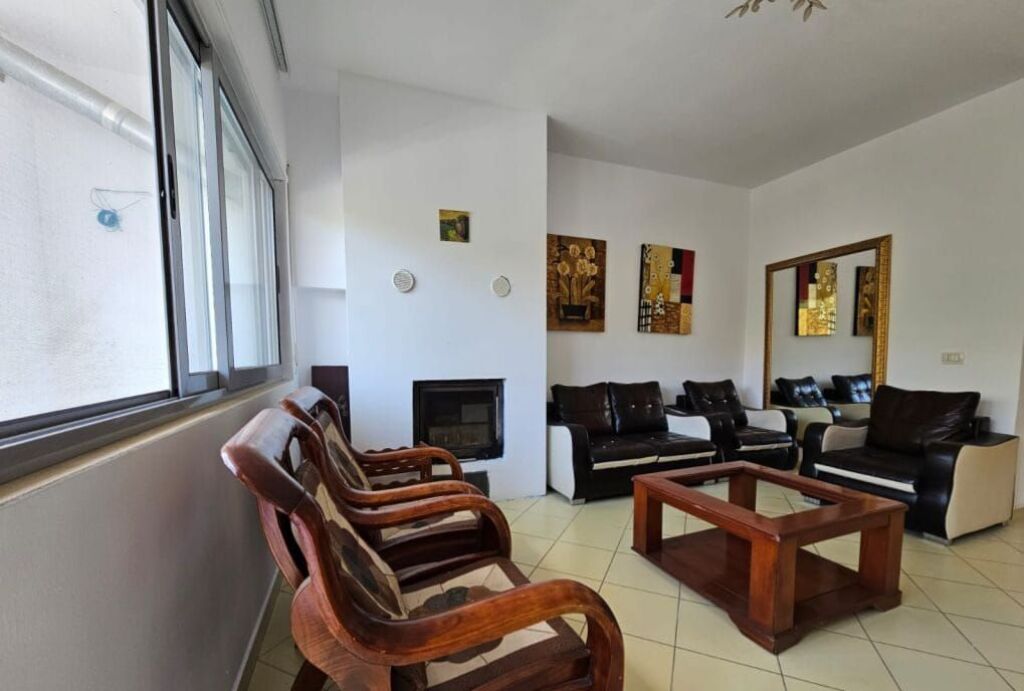 🏡 2+1 Apartment for Rent – Botanical Garden Area 🌿