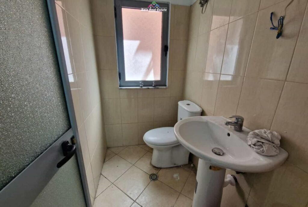 Office For Rent In Myslym Shyr (ID BZ2934) Tirana