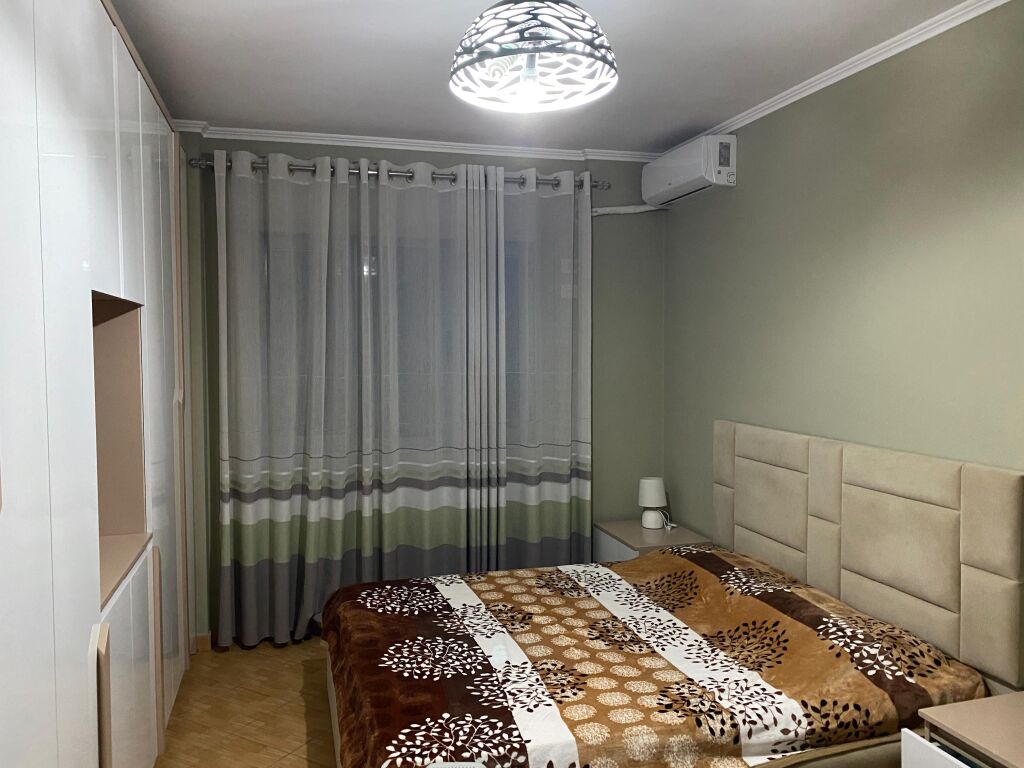 Jepet me qira apartament 2+1