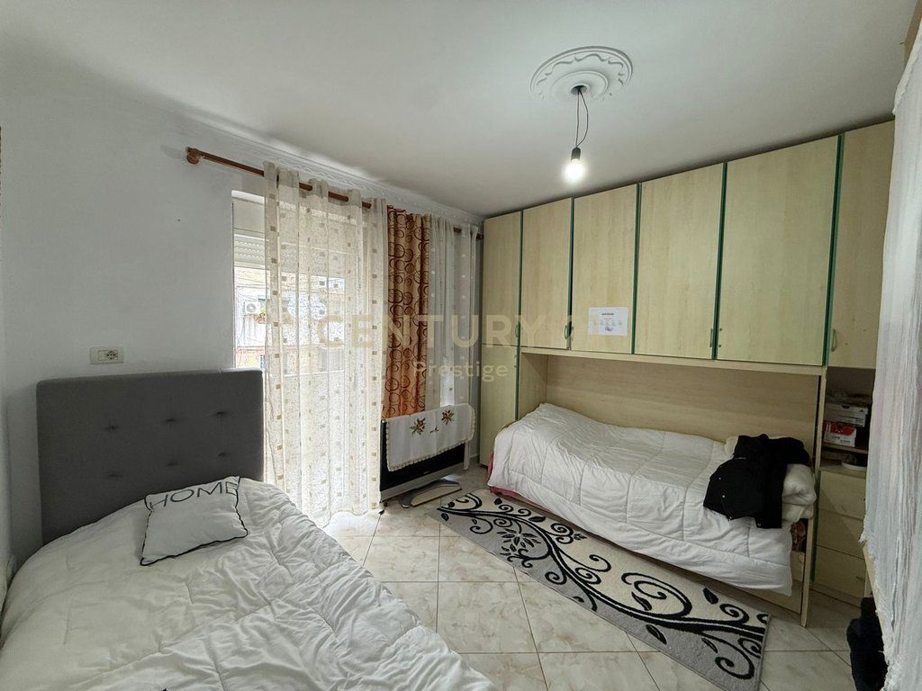 Apartment 2+1 for sale in Ali Demi