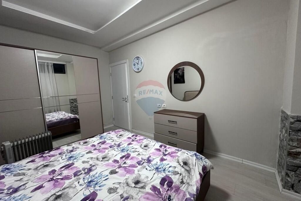 For rent 2+1 apartment + parking space at Kodra e DIELLIT