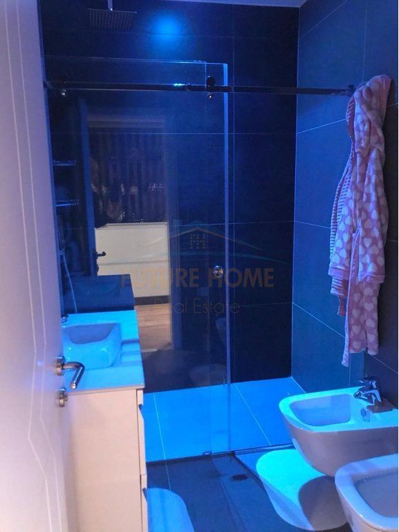 Affitto, Appartamento 2+1+2, Blloku, Tirane