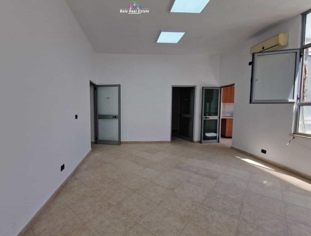 Office For Rent In Myslym Shyr (ID BZ2934) Tirana