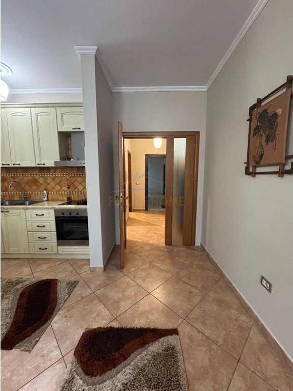 Qira, Apartament 2+1+2 Rruga Islam Alla