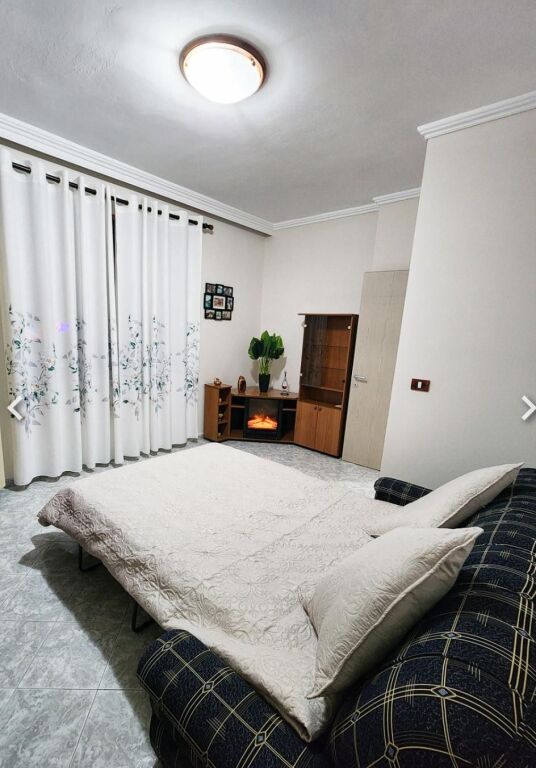 Rent | Shtëpi private 1 + 1 | Fabrika e Miellit | 400 €/month