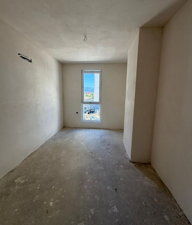 🏡 Shitet Apartament 2+1 – Univers City