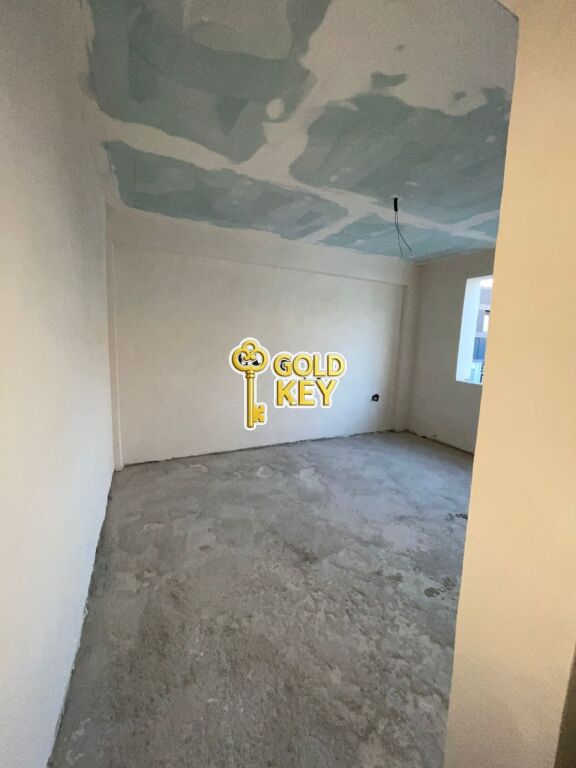 🏡 APPARTAMENTO 2+1 IN VENDITA IN CENTRO, VICINO A BLUE STAR – DURRËS